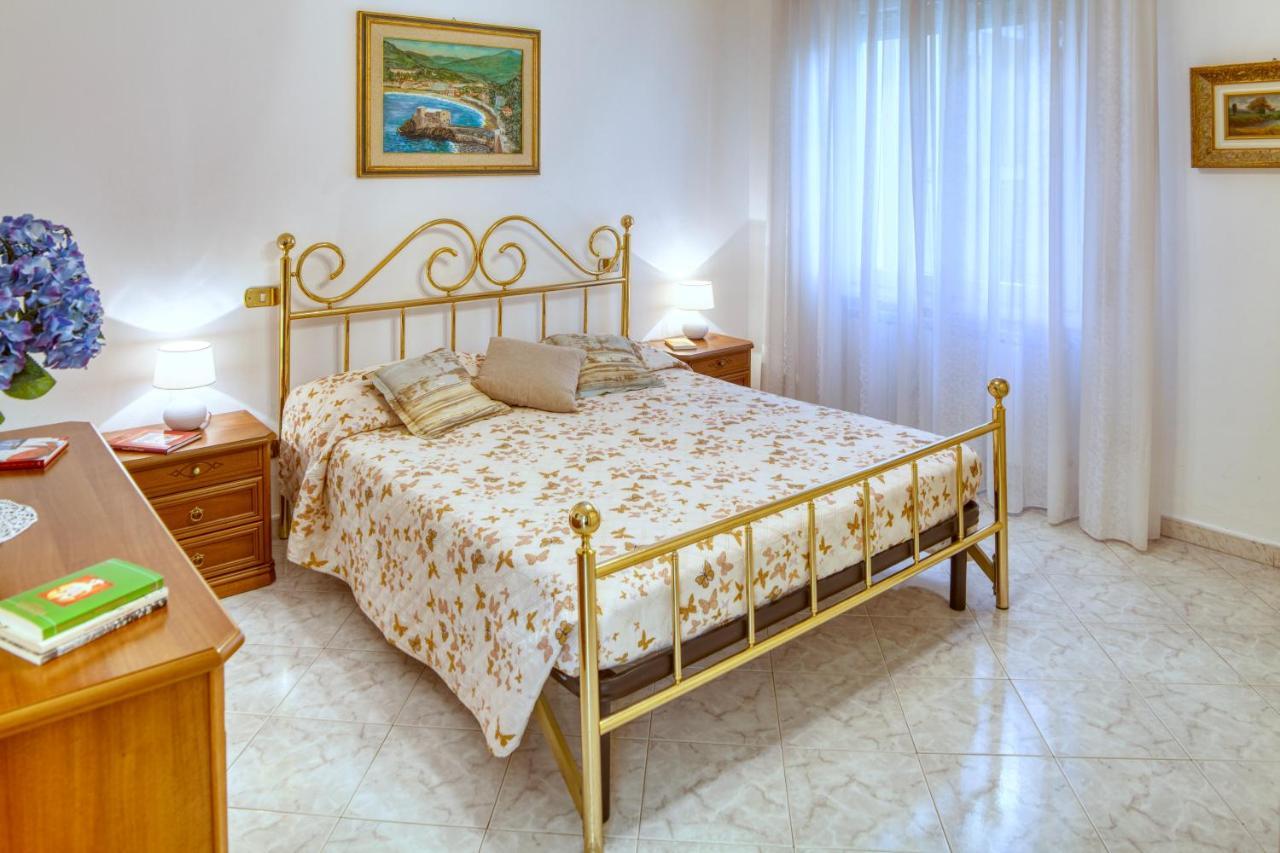 Elena House Apartment